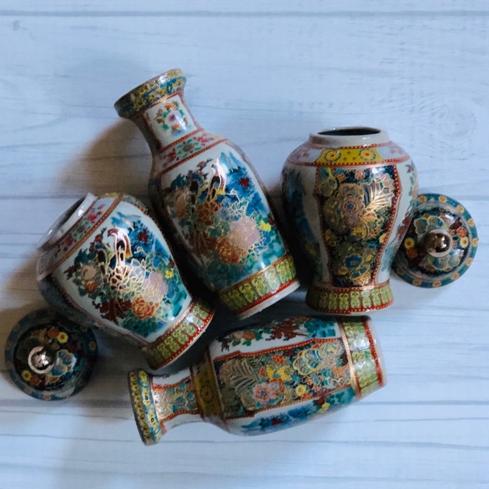 SOLD 4pc Set of Gorgeous Chinese Porcelain Va